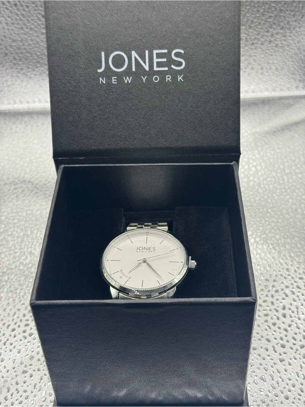 Jones New York Men's Silver Watch with White Dial